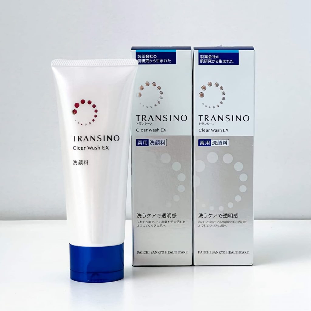  Review sữa rửa mặt Transino Clear Wash Ex